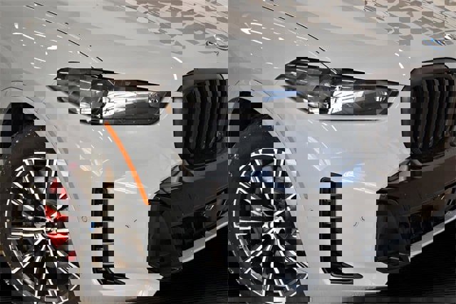 New 2026 BMW X5 xDrive50e w/ M Sport Package image 15