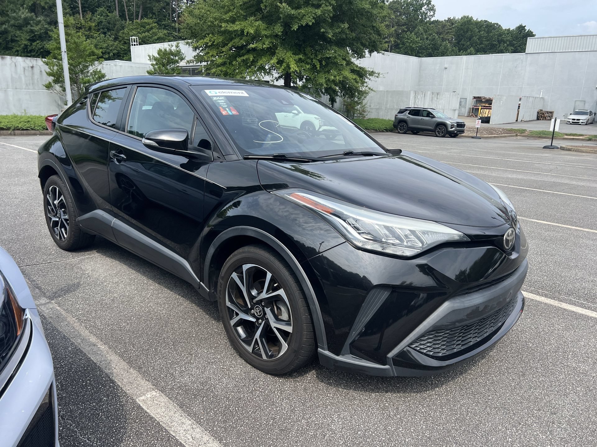 Used 2020 Toyota C-HR XLE FWD image 5