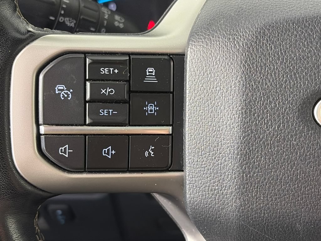 Used 2023 Ford Expedition Limited AWD/4WD image 17