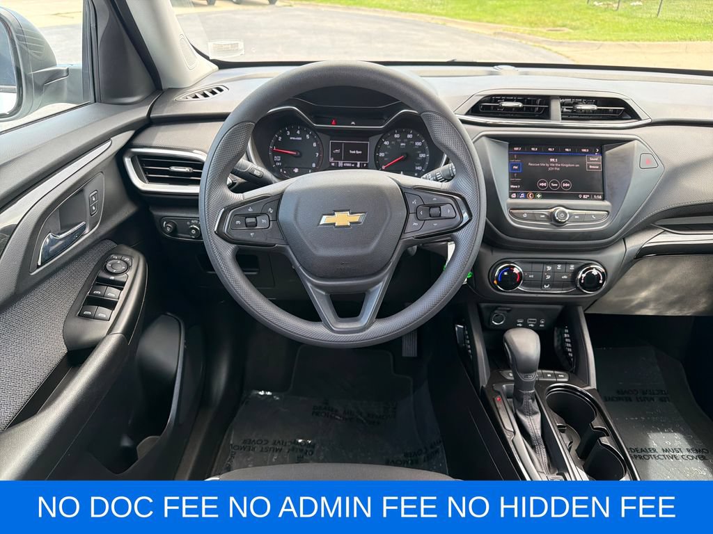 Used 2021 Chevrolet TrailBlazer LS AWD/4WD image 15