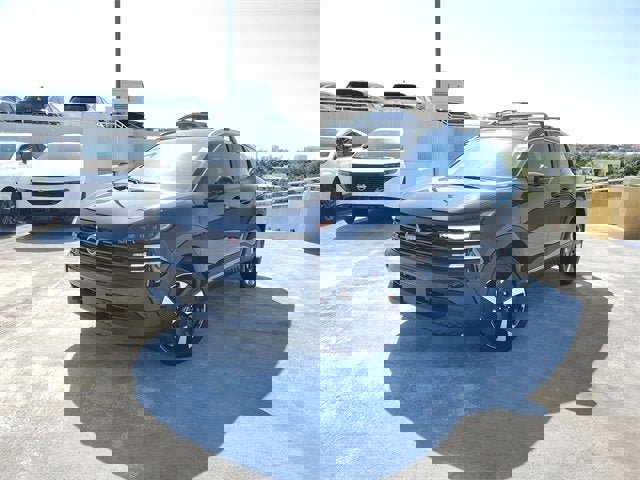 New 2025 Nissan Kicks SR image 15