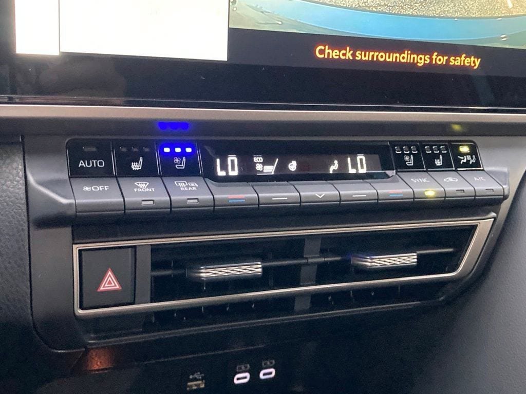 Used 2026 Toyota Camry XSE w/ Premium Plus Package FWD image 25