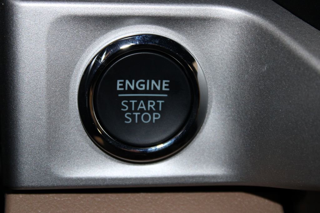 New 2026 Ford F350 XLT w/ XLT Premium Package image 47