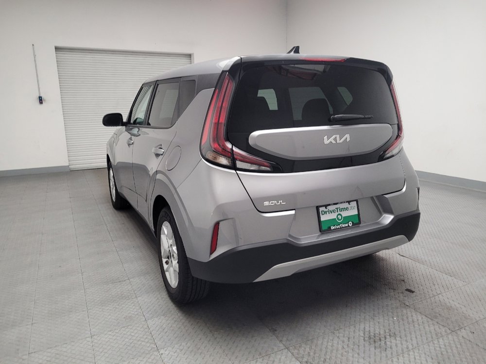 Used 2024 Kia Soul LX w/ Option Group 015 image 6