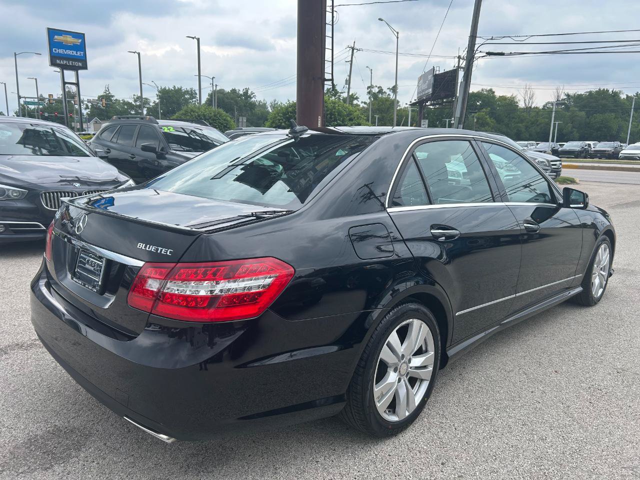 Used 2013 Mercedes-Benz E 350 BlueTEC Sedan image 5