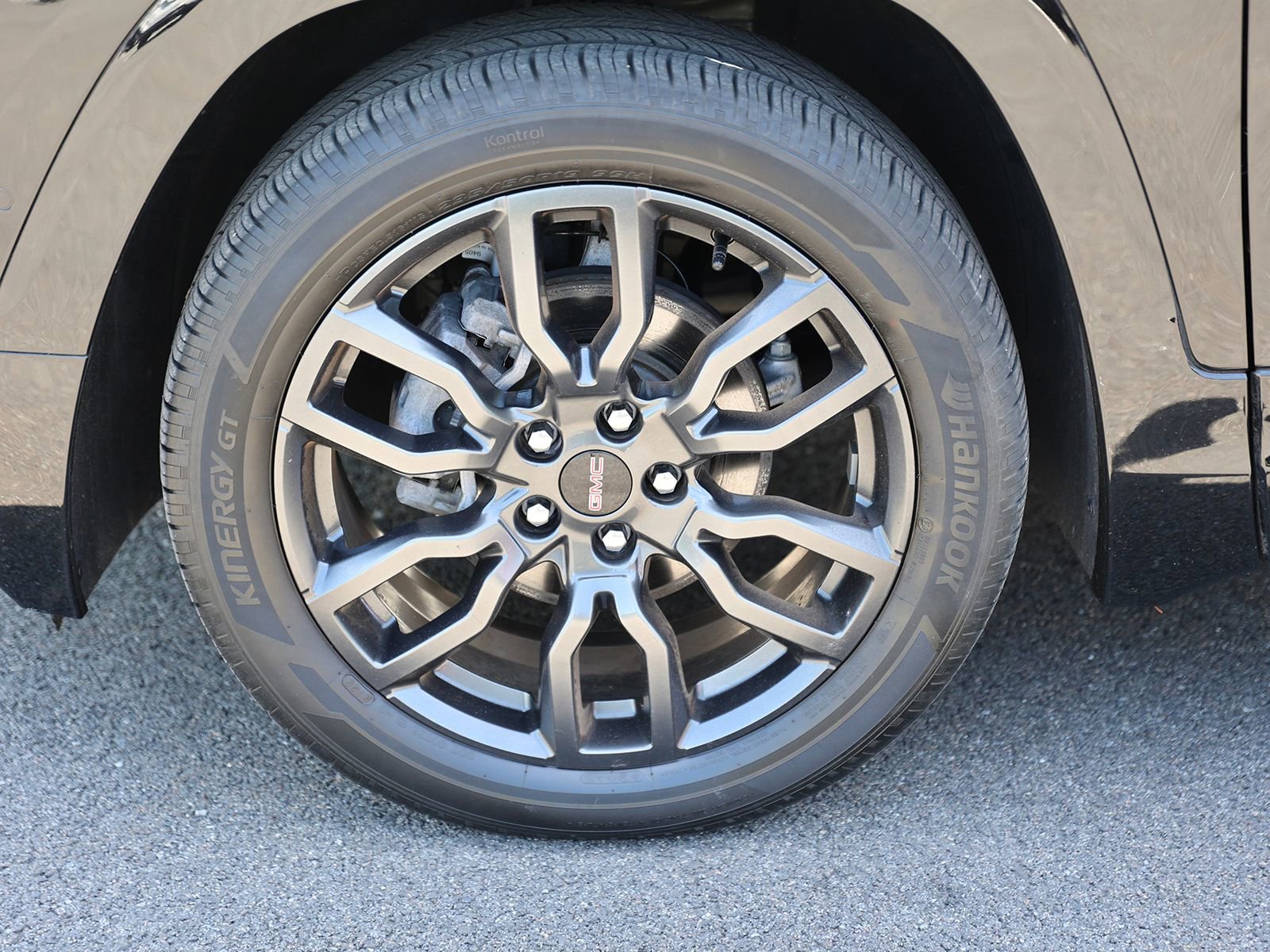 Used 2022 GMC Terrain Denali w/ Black Diamond Edition AWD/4WD image 11