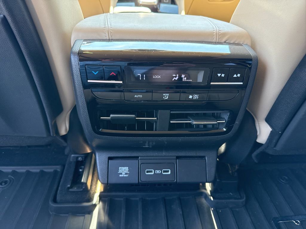 Used 2022 Acura MDX w/ Technology Package image 13