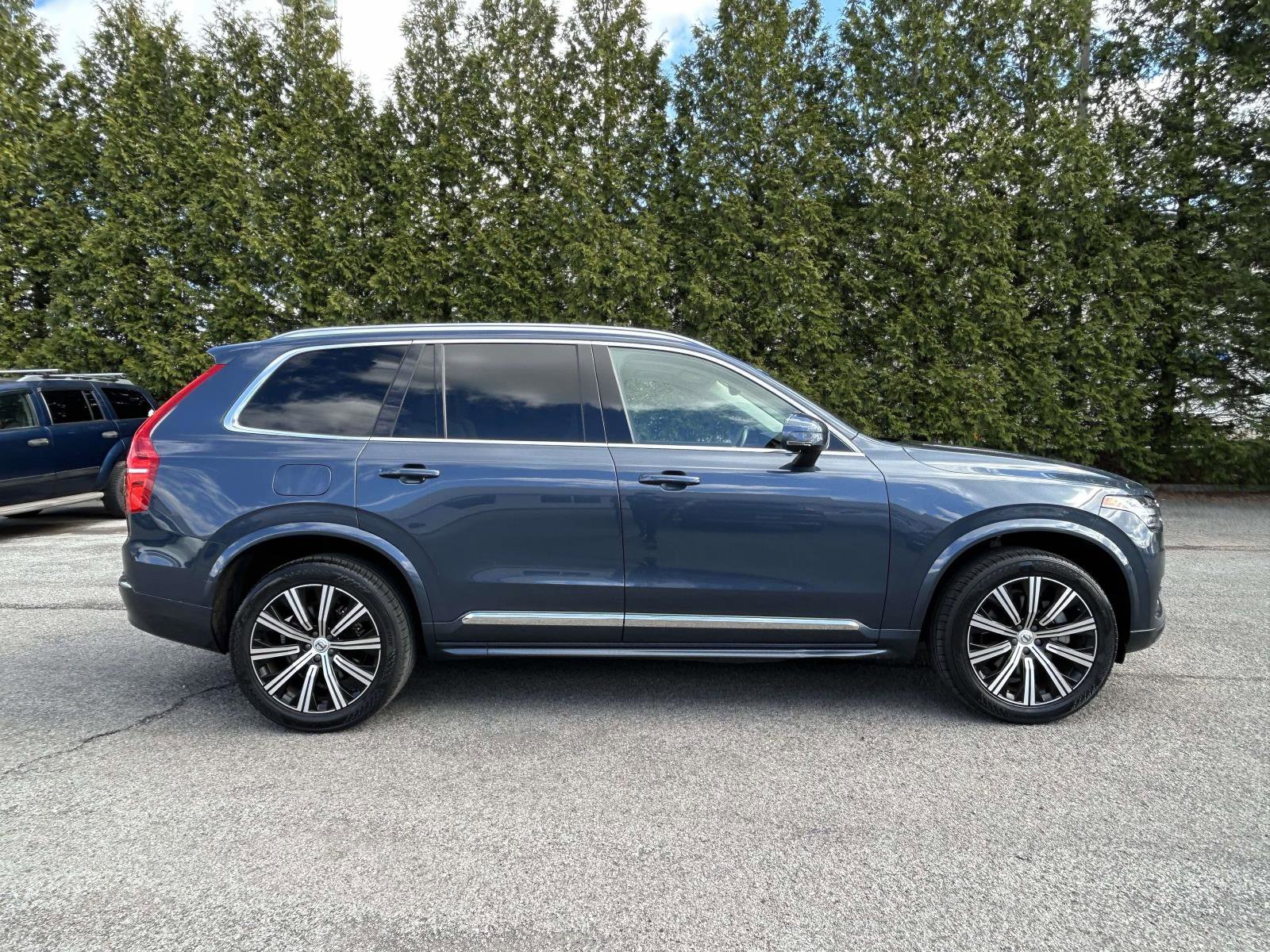 Certified 2024 Volvo XC90 B6 Core w/ Protection Package Premier image 2