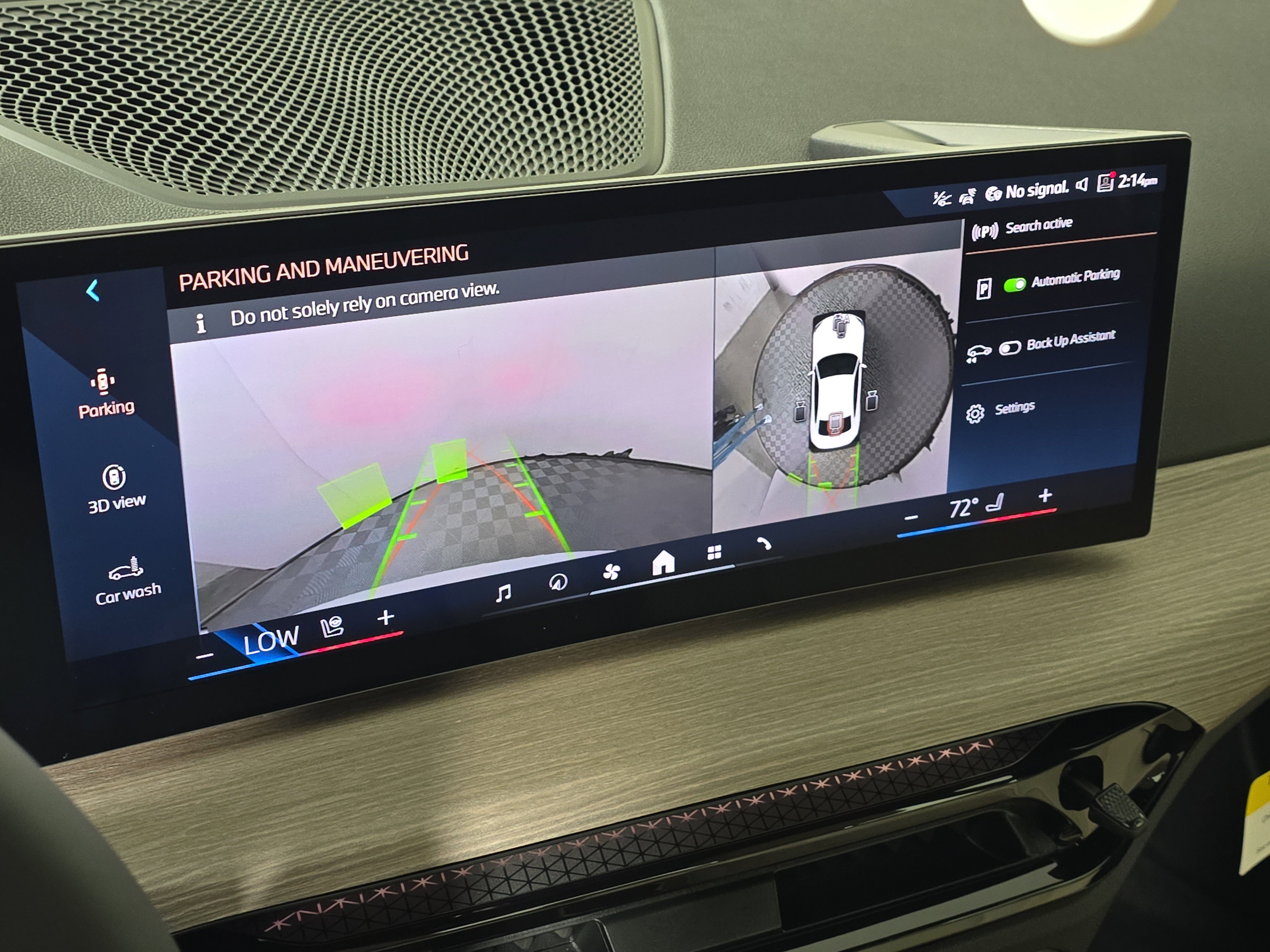 New 2025 BMW 230i xDrive Coupe w/ Premium Package image 19