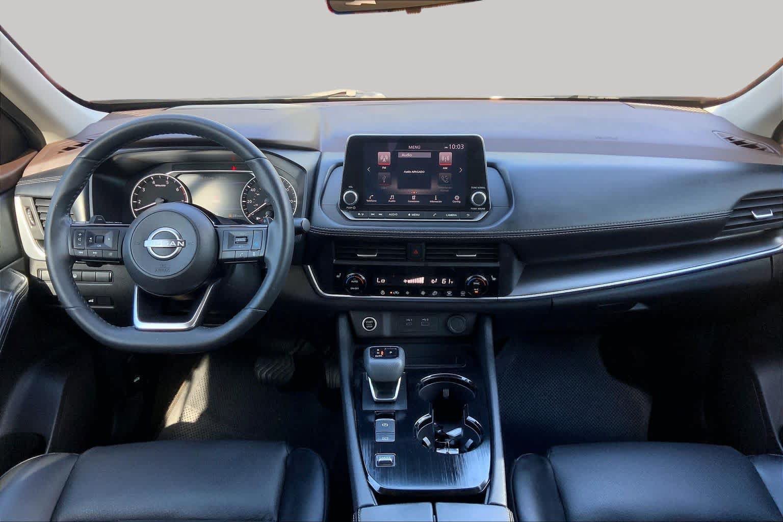 Used 2023 Nissan Rogue SV w/ SV Premium B Package FWD image 14
