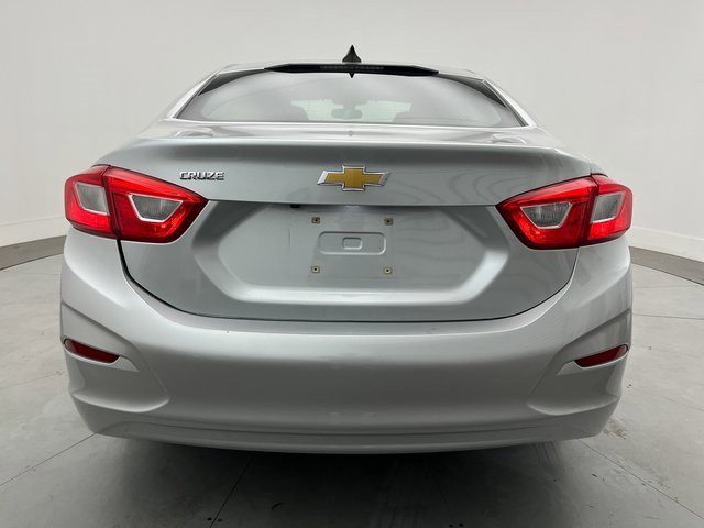 Used 2016 Chevrolet Cruze LS image 8