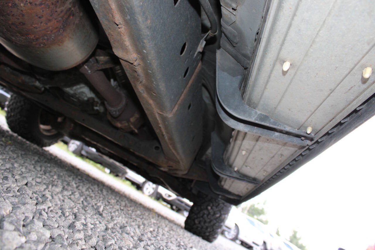 Used 2010 Toyota Sequoia SR5 AWD/4WD image 29
