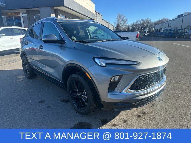 Used 2024 Buick Encore GX Sport Touring image 1
