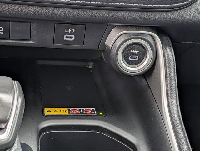 Used 2024 Toyota Grand Highlander AWD image 17