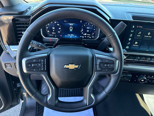 Used 2026 Chevrolet Silverado 1500 LT AWD/4WD image 12