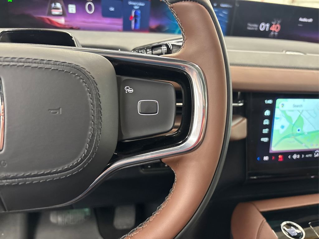 Used 2025 Lincoln Navigator L Reserve image 29