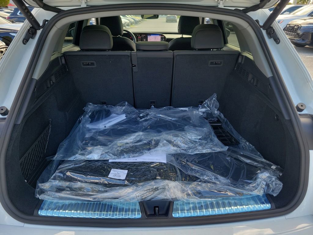 New 2025 Audi Q5 Premium Plus image 29