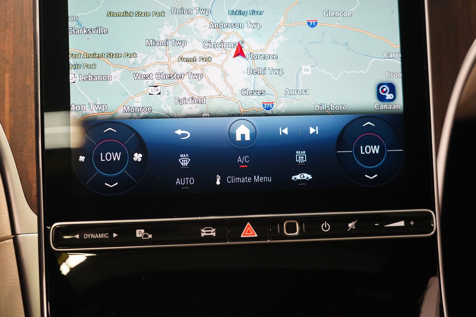 New 2026 Mercedes-Benz C 300 4MATIC Sedan image 28