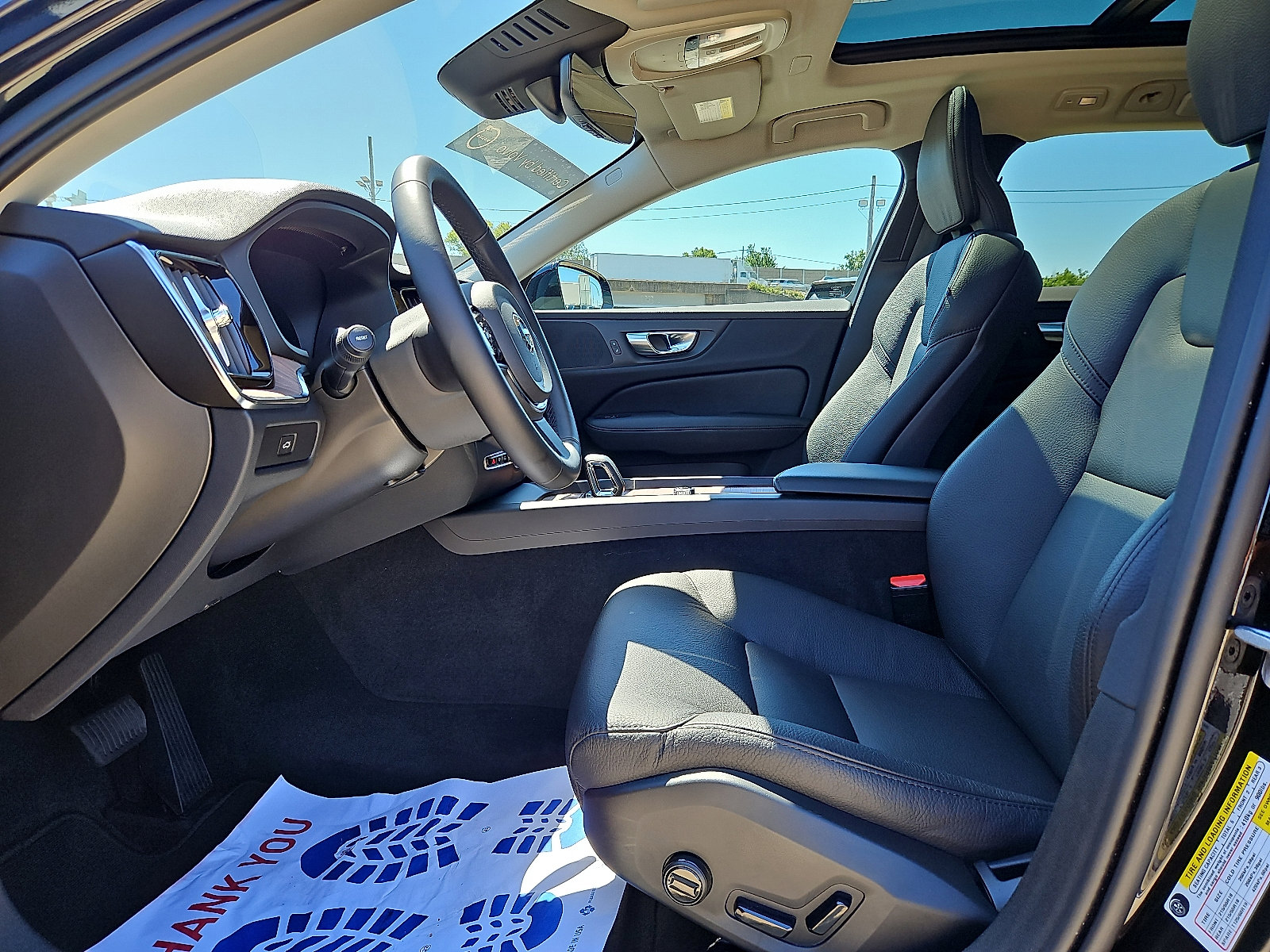 Certified 2024 Volvo V60 B5 Cross Country Plus image 13