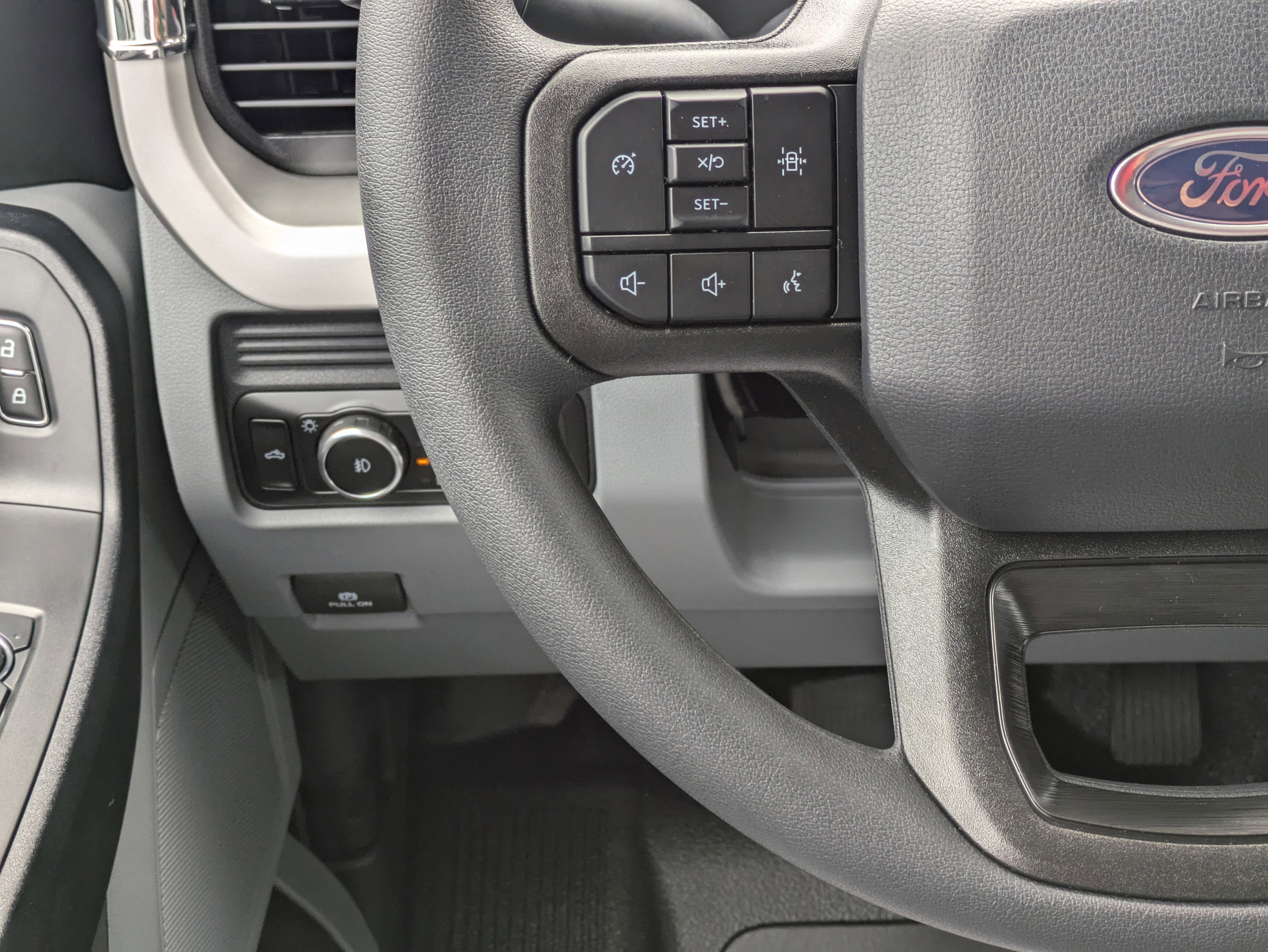 New 2025 Ford F350 XL w/ XL Chrome Package image 22