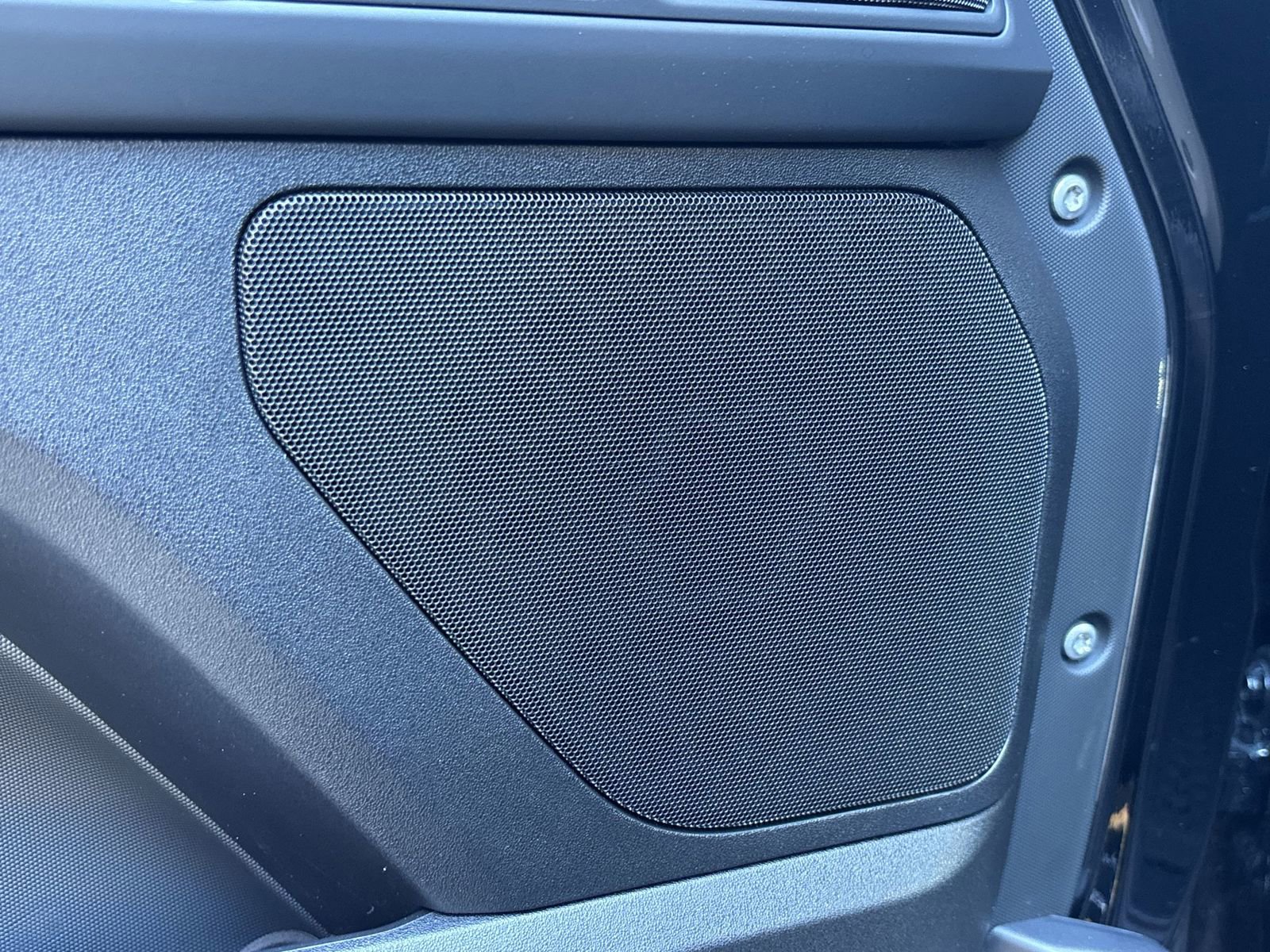 Certified 2025 Land Rover Defender 110 S image 22