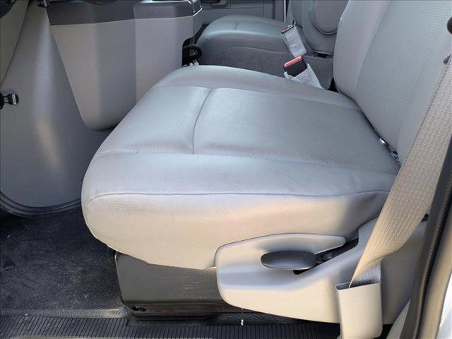New 2026 Ford E-450 and Econoline 450 Super Duty image 4
