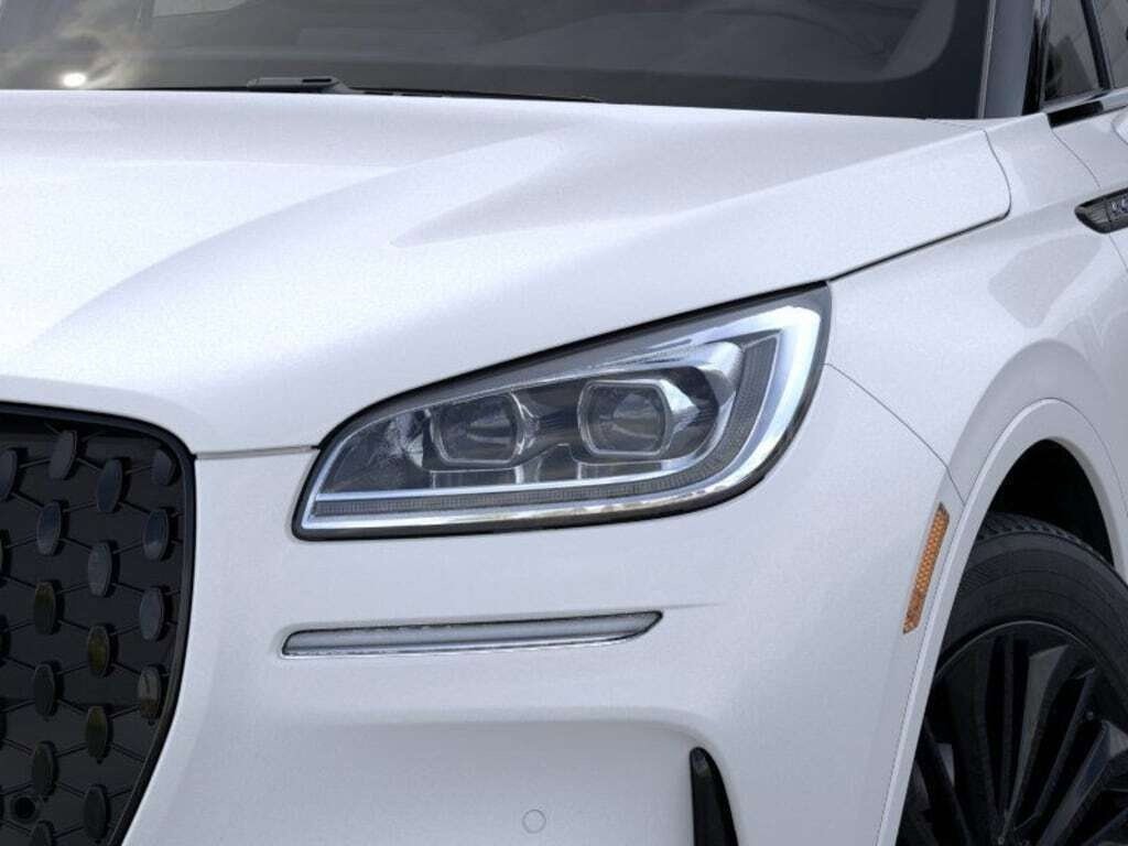 New 2025 Lincoln Corsair Reserve w/ Jet Appearance Package image 40