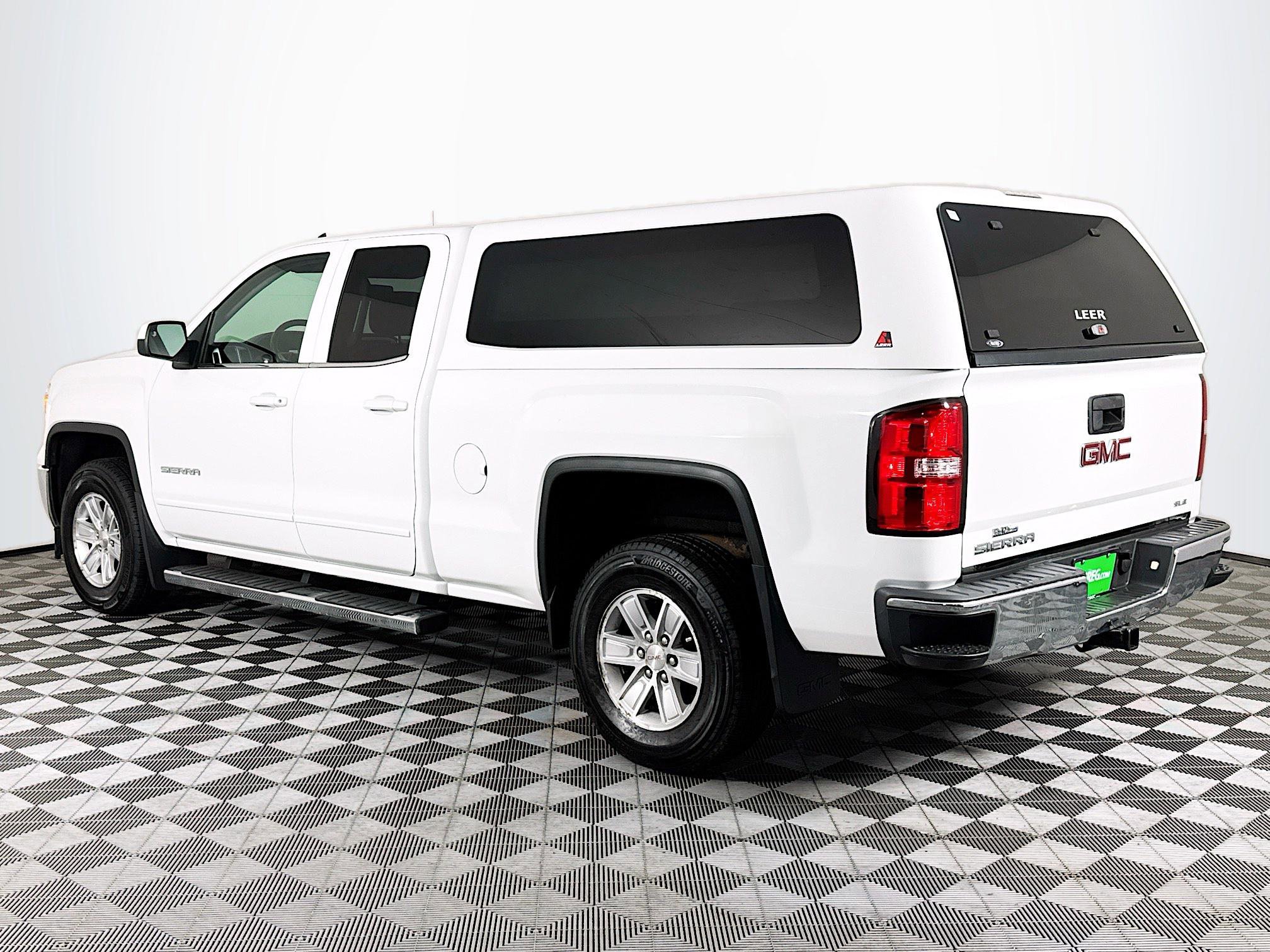Used 2014 GMC Sierra 1500 SLE image 6