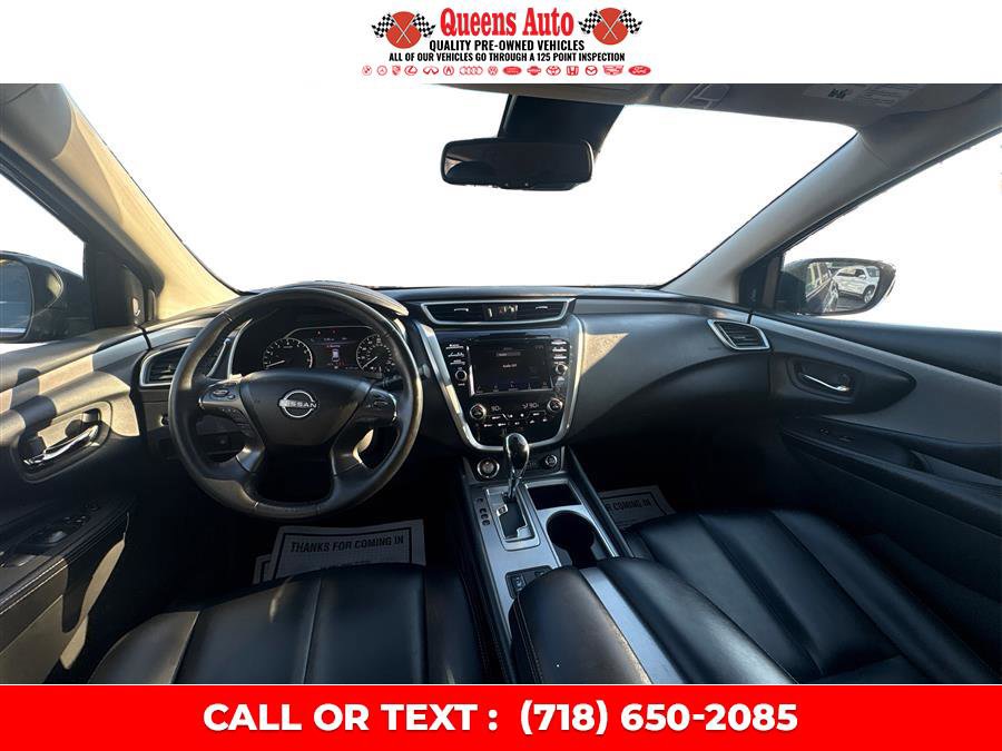 Used 2023 Nissan Murano SV image 35