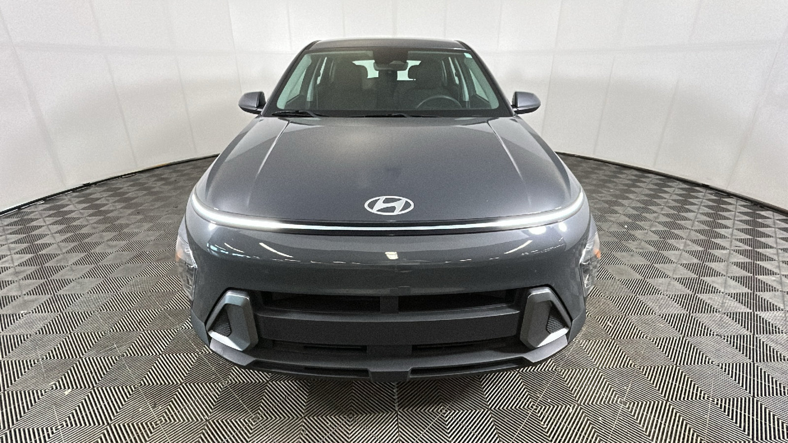 Certified 2024 Hyundai Kona SE AWD/4WD image 9