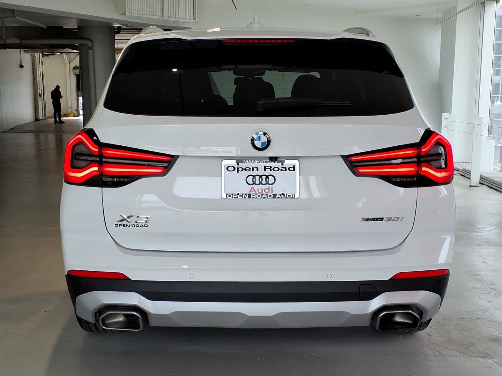 Used 2023 BMW X3 xDrive30i w/ Premium Package w/ZPA AWD/4WD image 5