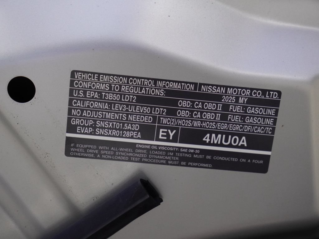 New 2025 Nissan Rogue SV FWD image 25