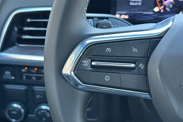 New 2026 Chevrolet Suburban LS image 32