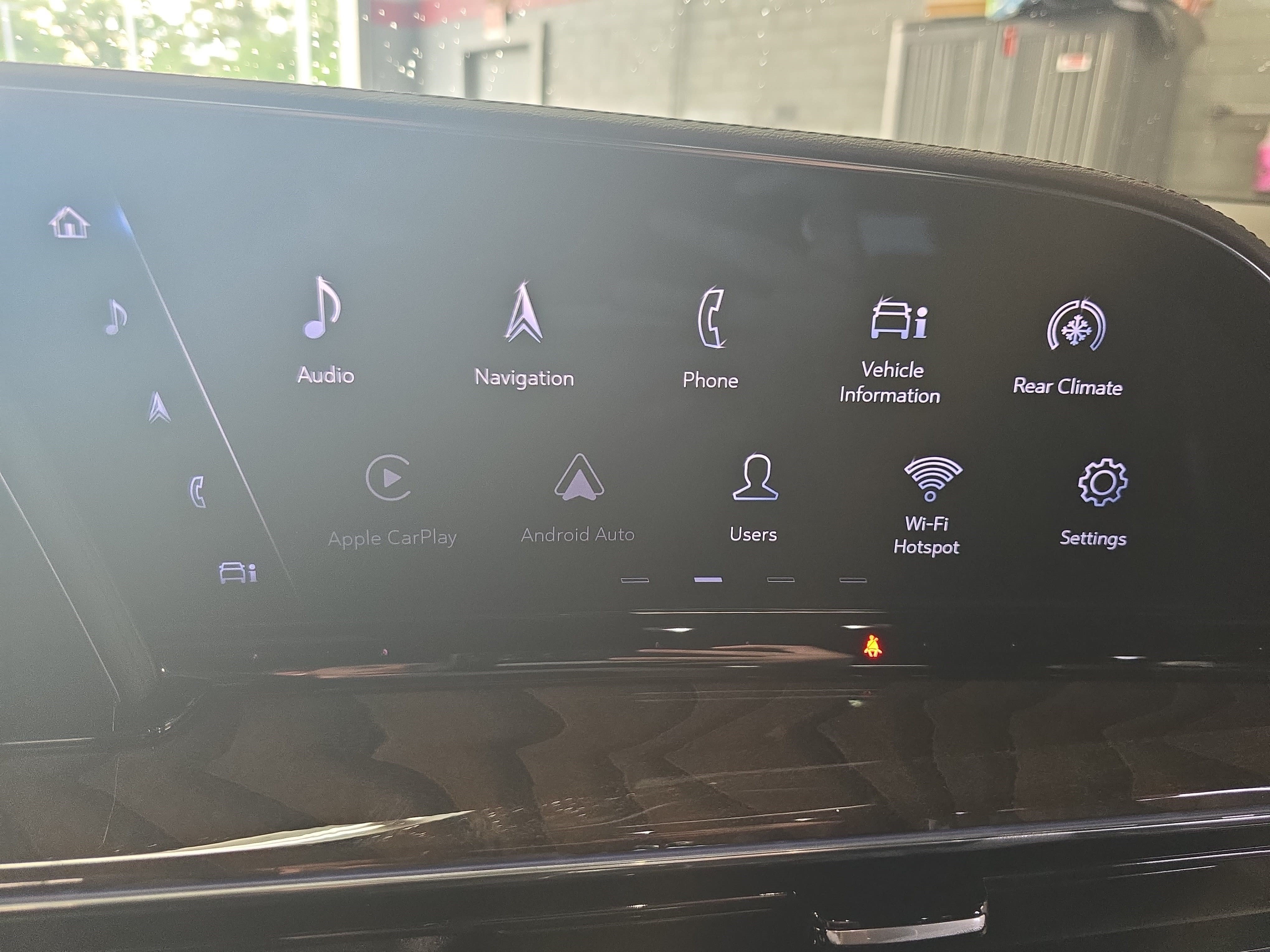 Certified 2022 Cadillac Escalade Premium Luxury Platinum AWD/4WD image 22