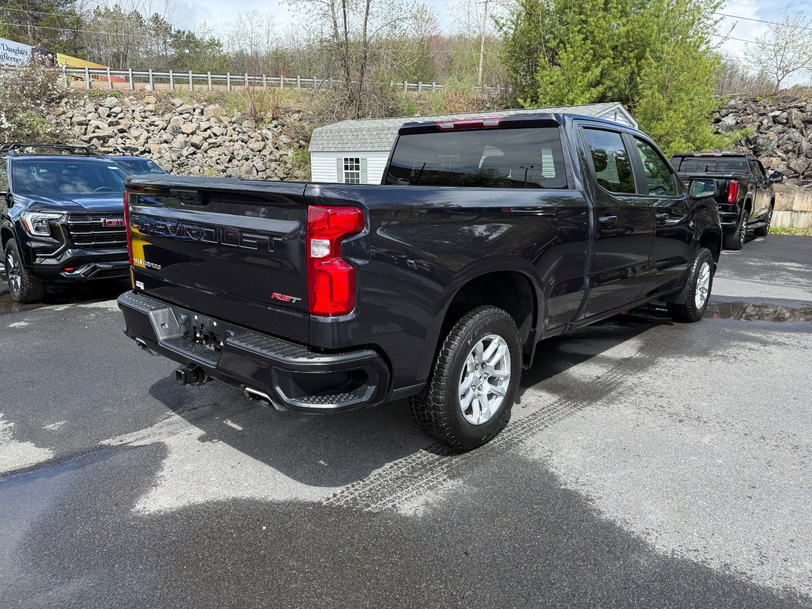 Used 2023 Chevrolet Silverado 1500 RST AWD/4WD image 5