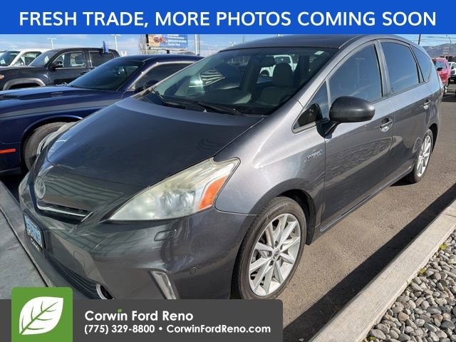 Used 2013 Toyota Prius V Five image 3
