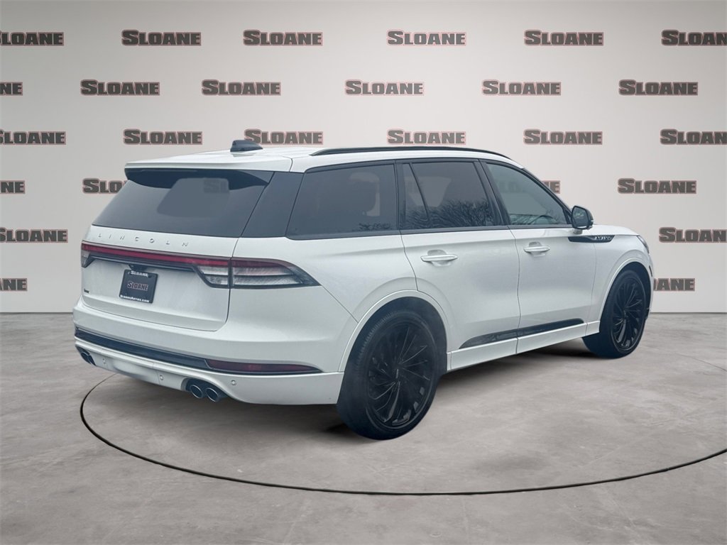 Used 2025 Lincoln Aviator Reserve w/ Equipment Group 201A image 5