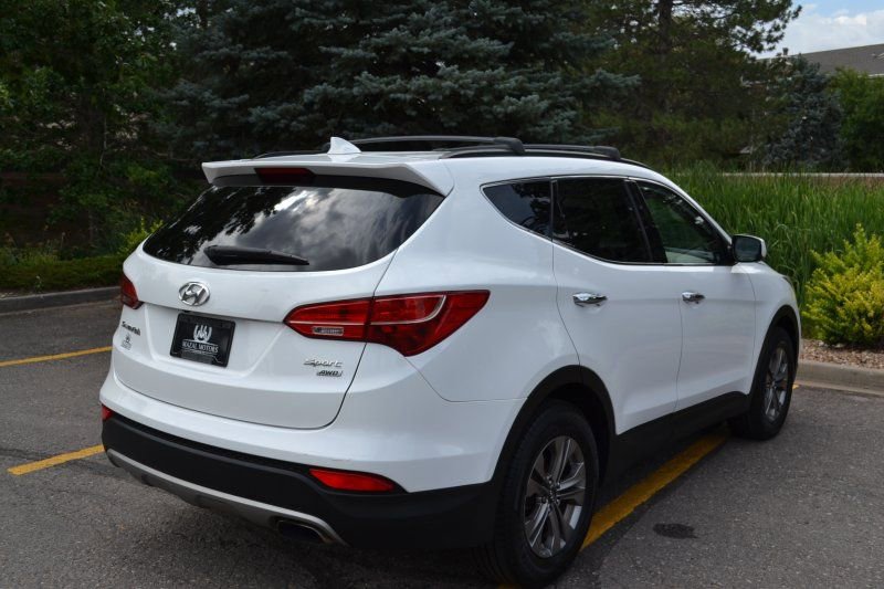 Used 2015 Hyundai Santa Fe Sport w/ Option Group 02 image 17