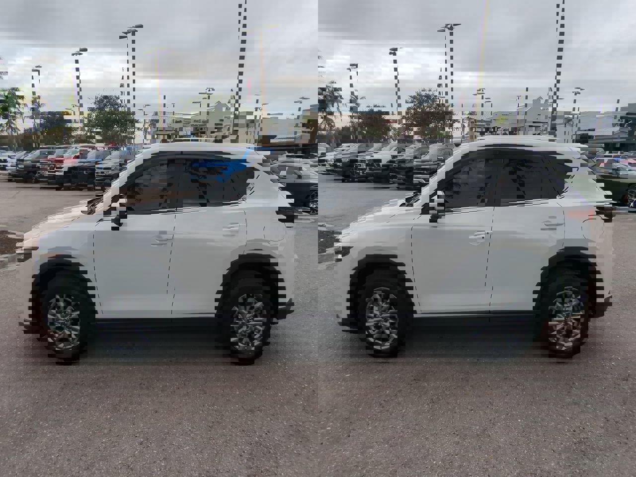 Used 2023 MAZDA CX-5 AWD 2.5 S w/ Select Package image 8