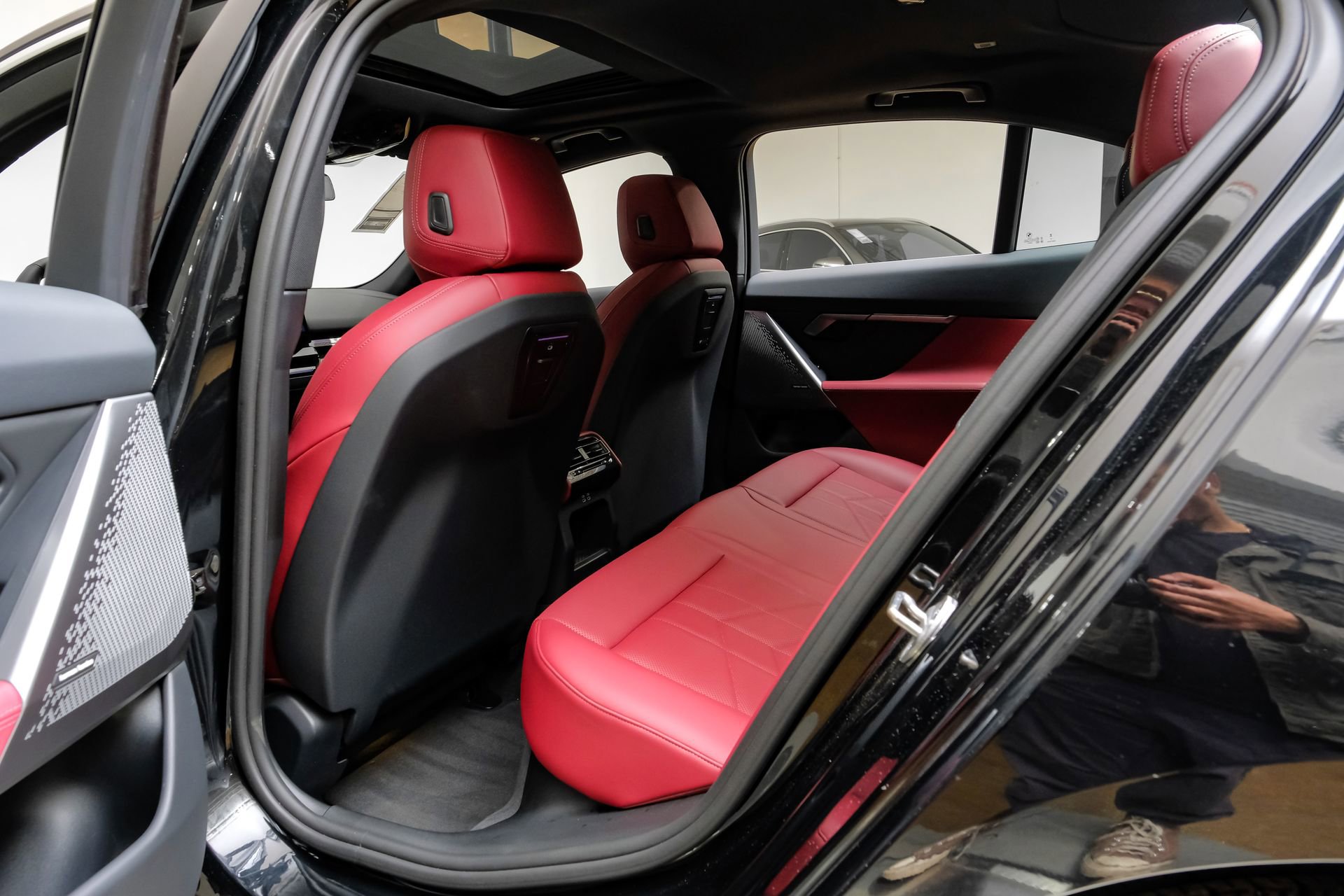 Used 2024 BMW 530i image 41