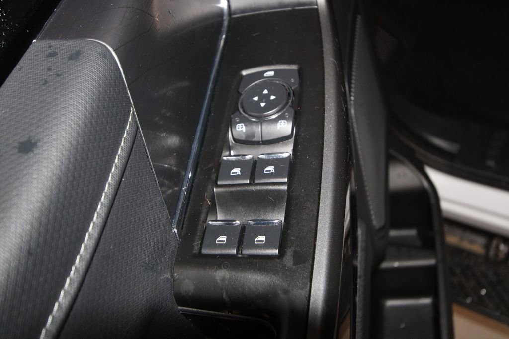Used 2022 Ford F150 XLT w/ Equipment Group 302A High AWD/4WD image 6
