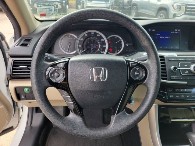 Used 2016 Honda Accord LX image 10