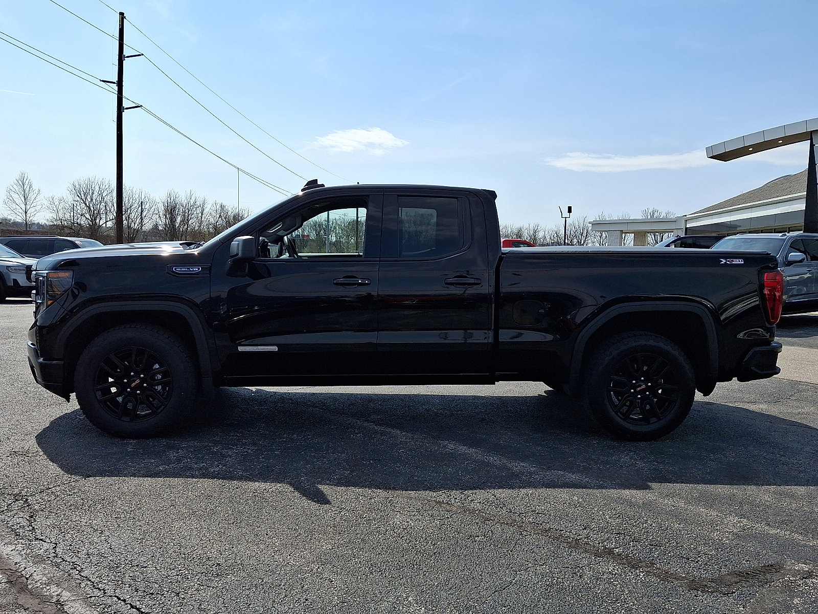 Used 2023 GMC Sierra 1500 Elevation w/ X31 Off-Road Package image 5