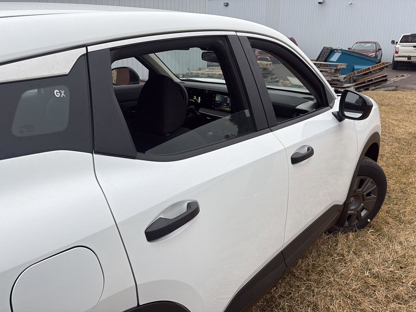 New 2026 Nissan Kicks S image 6