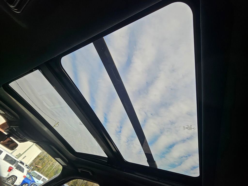 Used 2019 Ford Expedition Limited w/ Equipment Group 303A image 24