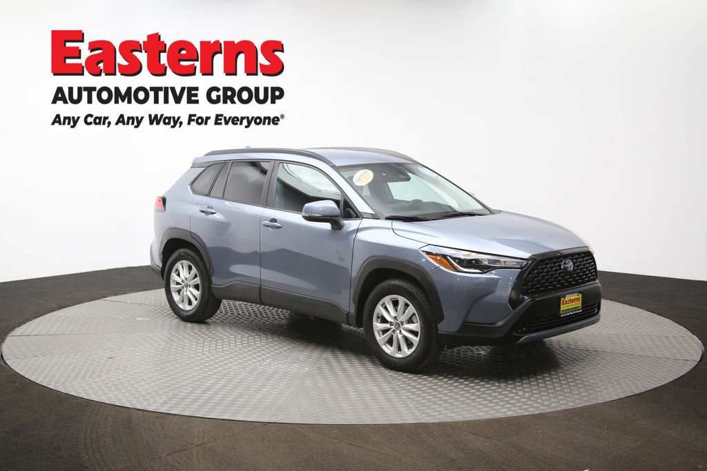 Used 2024 Toyota Corolla Cross LE image 47