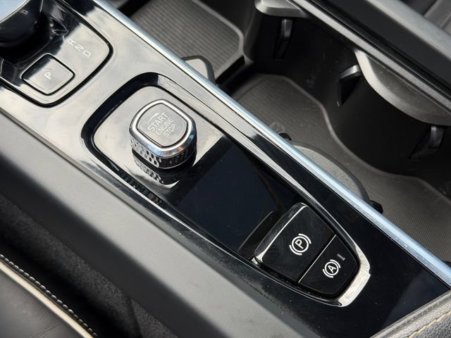 Certified 2024 Volvo S60 B5 Plus w/ Climate Package FWD image 24