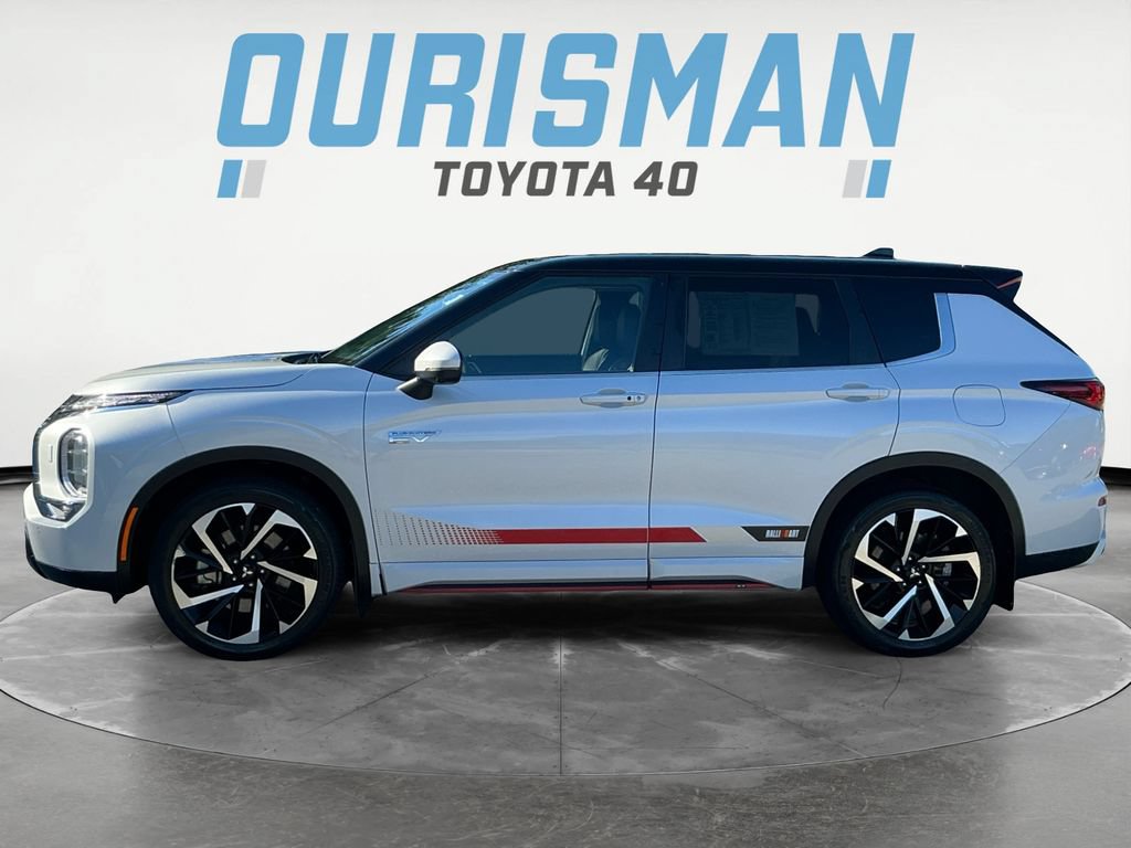 Used 2024 Mitsubishi Outlander Ralliart AWD/4WD image 4
