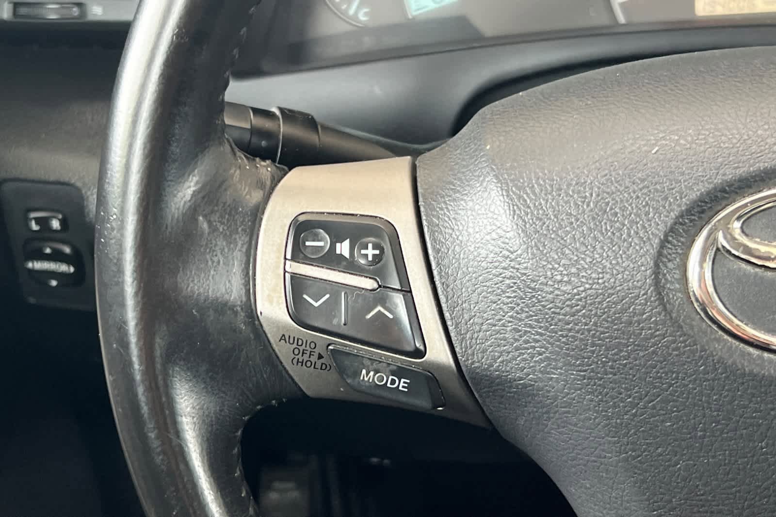 Used 2009 Toyota Camry SE FWD image 23