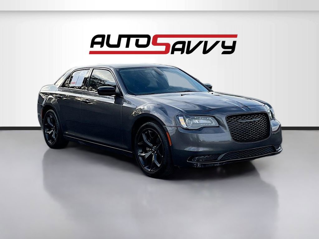 Used 2022 Chrysler 300 Touring w/ Sport Appearance Package